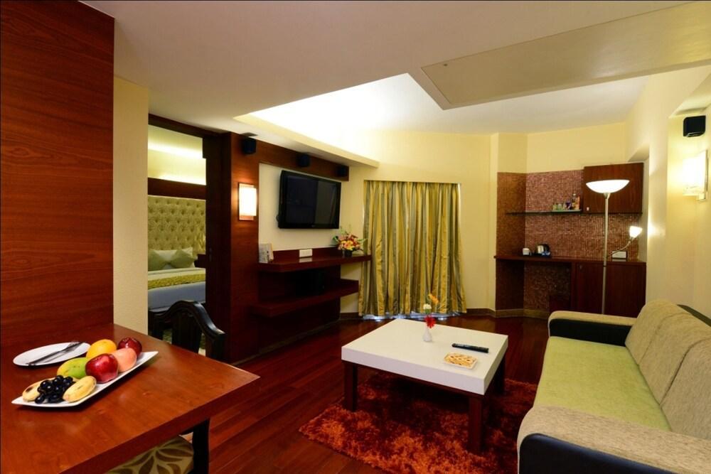 The Chariot Resort & Spa Puri Exterior foto